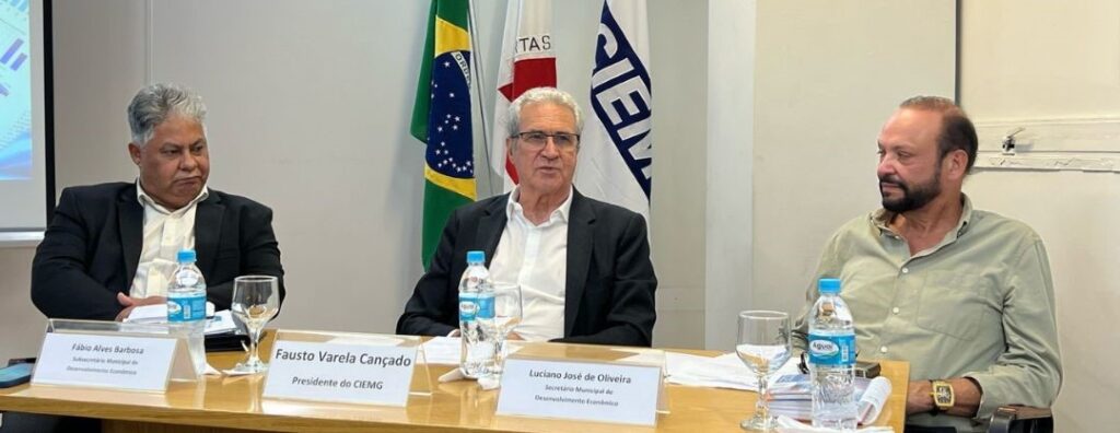 diretoria colegiada do Centro Industrial e Empresarial de Minas Gerais (CIEMG) se reuniu nessa segunda-feira